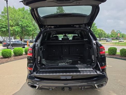 Used 2023 BMW X5 xDrive40i w/ M Sport Package AWD/4WD image 13