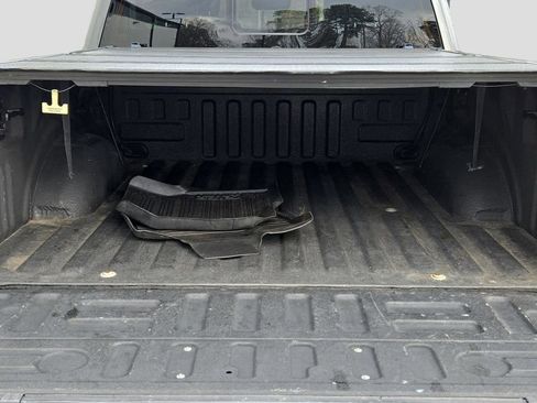 Used 2020 Ford F150 Lariat w/ Equipment Group 502A Luxury image 12