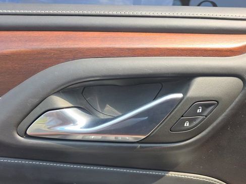 Used 2023 GMC Yukon Denali Ultimate AWD/4WD image 24