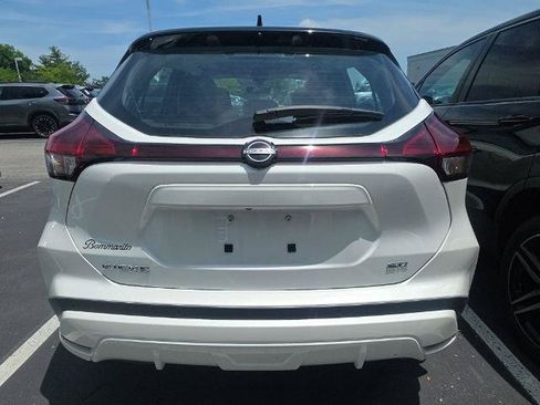 Certified 2023 Nissan Kicks SR w/ SR Premium Package FWD image 6