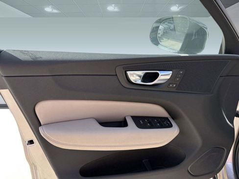 Used 2026 Volvo XC60 B5 Plus w/ Climate Package image 12