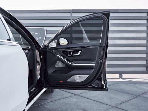 Used 2023 Mercedes-Benz Maybach S 680 4MATIC image 20