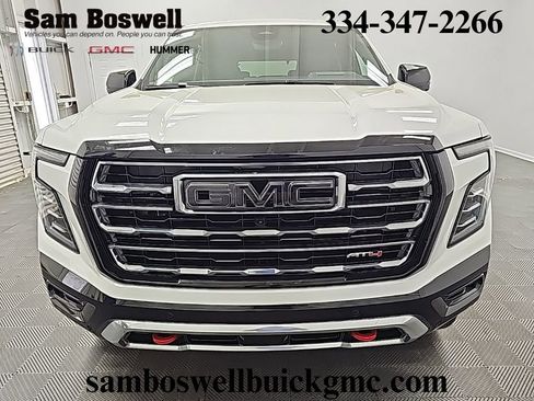 New 2026 GMC Yukon AT4 w/ AT4 Premium Plus Package AWD/4WD image 3