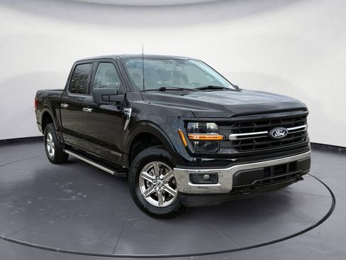 Used 2024 Ford F150 XLT w/ Mobile Office Package image 3