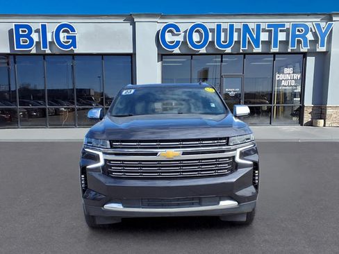 Used 2023 Chevrolet Suburban Premier AWD/4WD image 9
