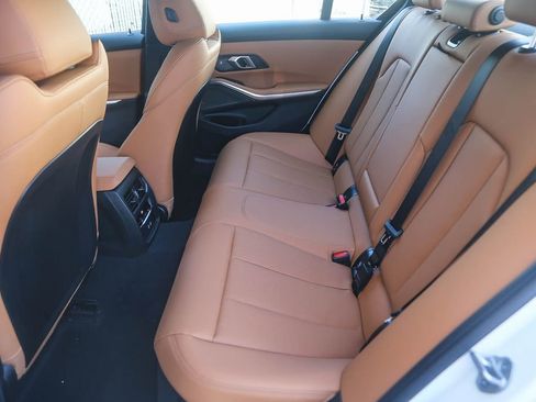 Used 2026 BMW 330i Sedan w/ Convenience Package RWD image 15