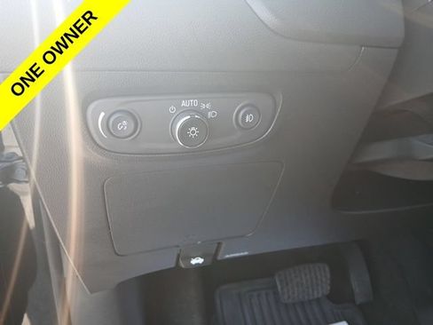 Used 2023 Buick Encore GX Select w/ Safety Package II FWD image 28
