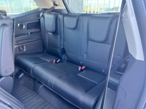 New 2025 Subaru Ascent Touring w/ Popular Package #2 image 9