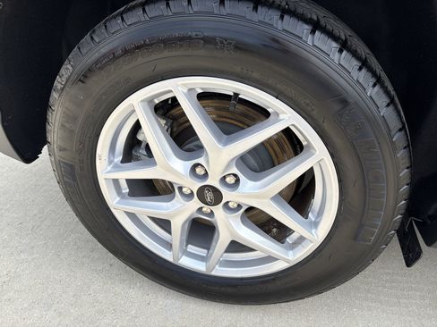 Used 2024 Ford Edge SEL w/ Class II Trailer Tow Package image 4