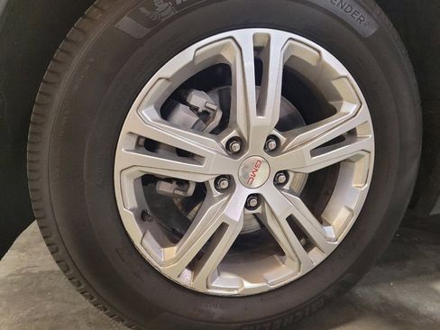 Used 2019 GMC Terrain SLE image 31