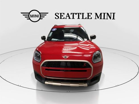 Certified 2025 MINI Cooper Countryman S w/ Comfort Package Max image 4