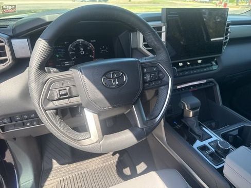 New 2026 Toyota Tundra Limited AWD/4WD image 14
