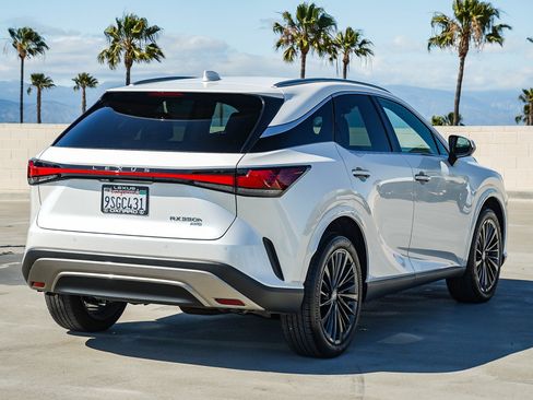 Used 2025 Lexus RX 350h w/ Convenience Package AWD/4WD image 7