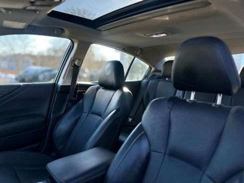 Used 2023 Subaru Legacy Limited image 12