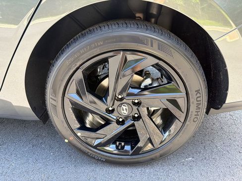New 2026 Hyundai Elantra Sport FWD image 19
