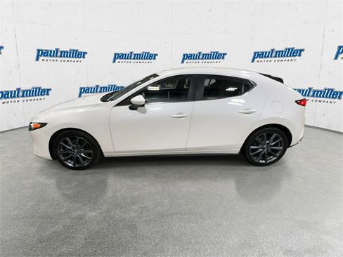Used 2020 MAZDA MAZDA3 Base image 6