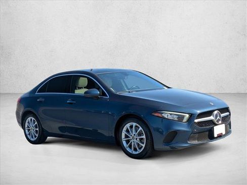Certified 2021 Mercedes-Benz A 220 image 3
