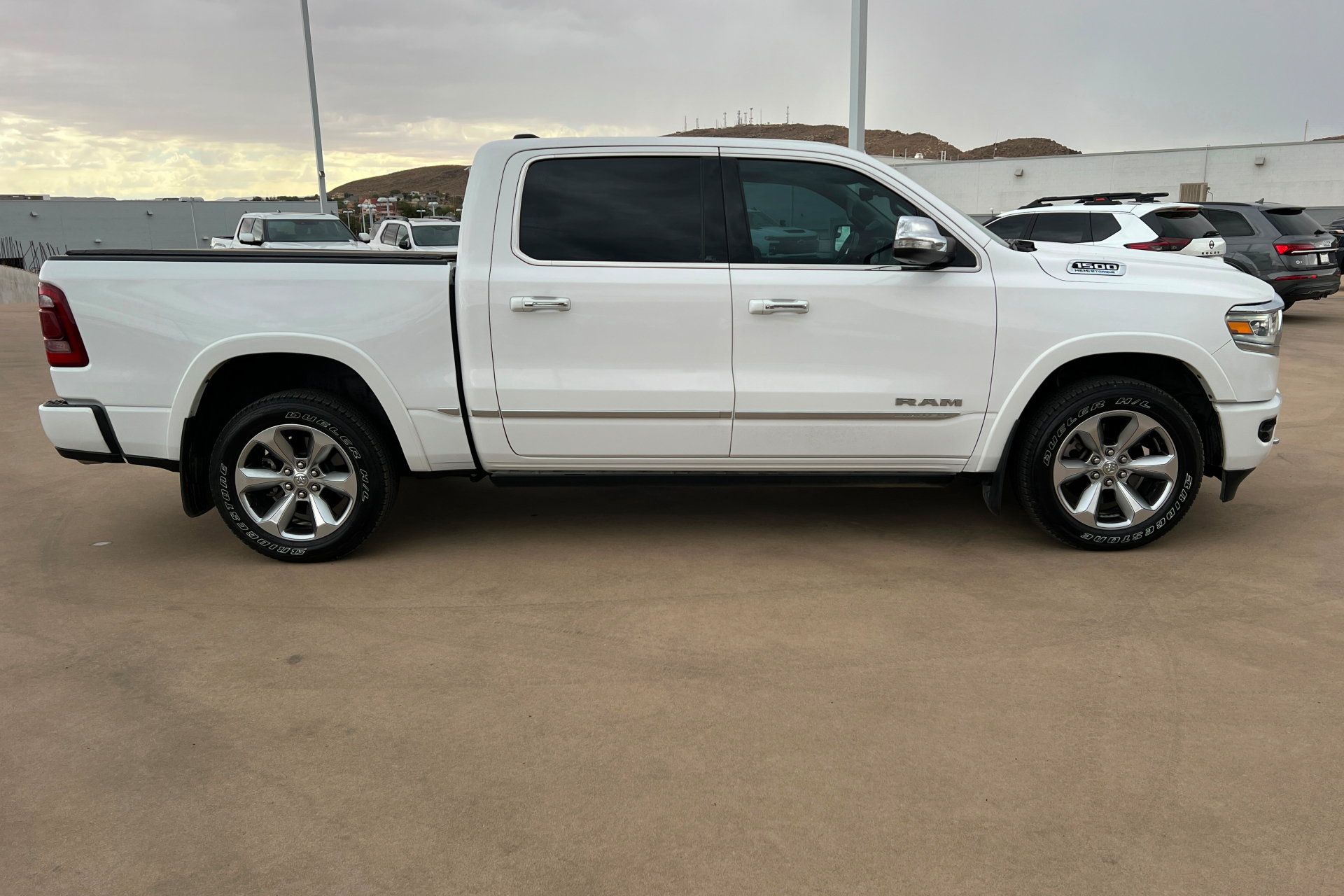 Used 2022 RAM 1500 Limited AWD/4WD image 6