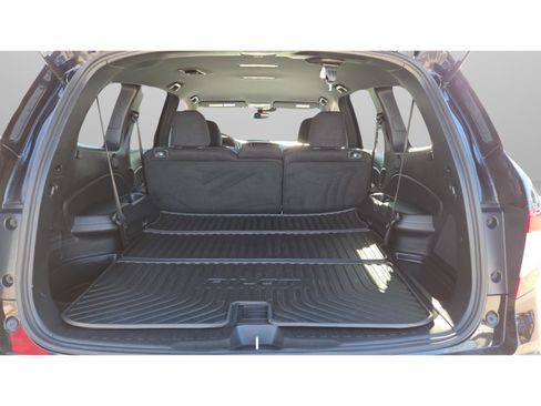 Certified 2022 Honda Pilot Sport image 16
