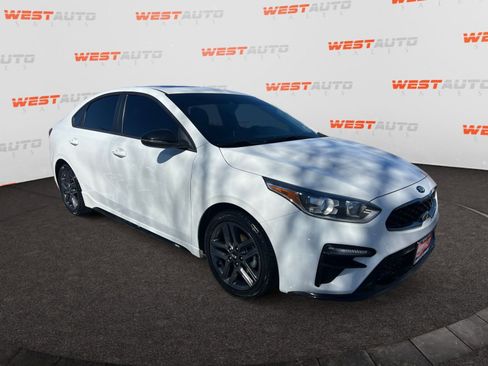 Used 2021 Kia Forte GT-Line w/ GT-Line Premium Package image 7