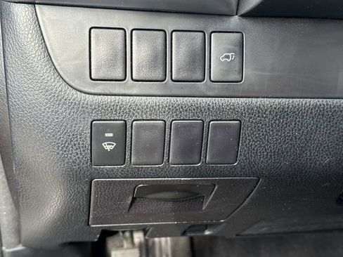 Used 2016 Toyota Highlander XLE image 27