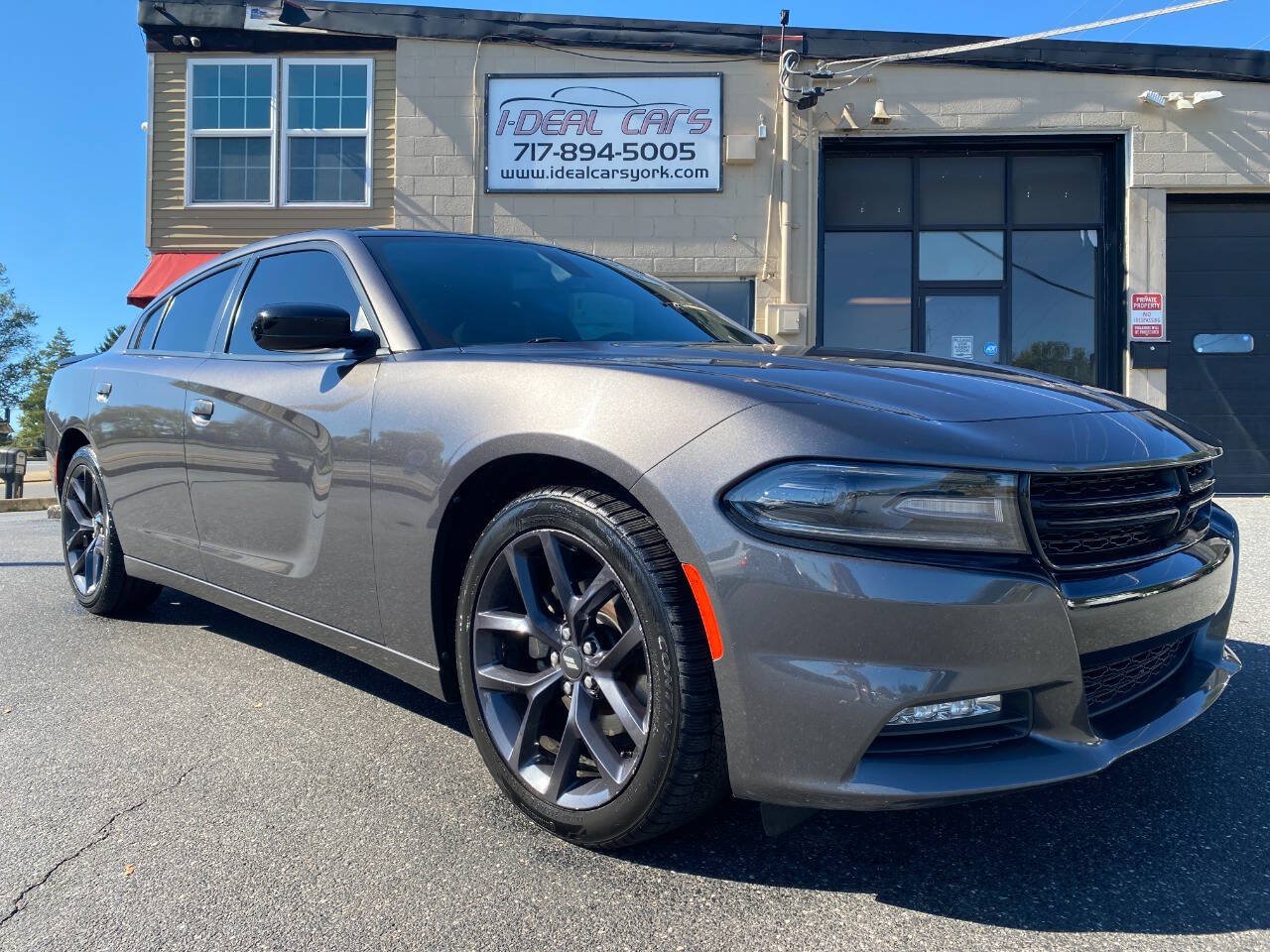 Used 2021 Dodge Charger SXT w/ Plus Group RWD image 1