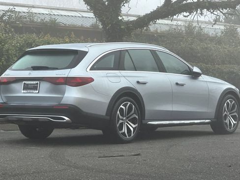 New 2026 Mercedes-Benz E 450 4MATIC All-Terrain Wagon image 3
