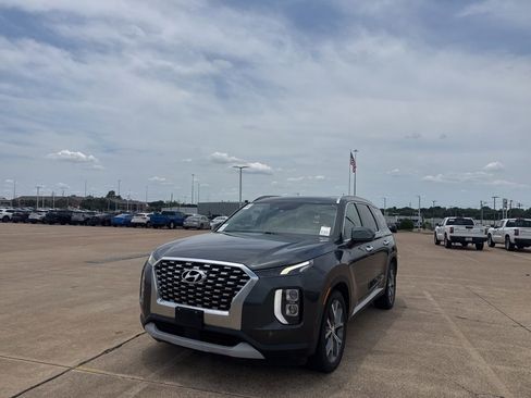 Used 2020 Hyundai Palisade SEL w/ Convenience Package FWD image 7