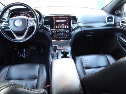 Used 2020 Jeep Grand Cherokee Limited image 11