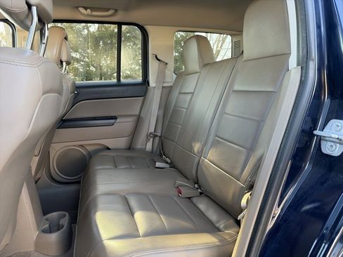 Used 2014 Jeep Patriot High Altitude image 9