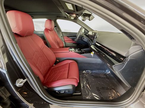New 2026 BMW 530i RWD image 31