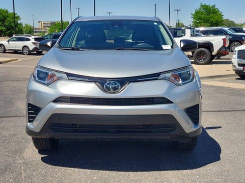 Used 2018 Toyota RAV4 LE w/ All Weather Liner Package AWD/4WD image 9