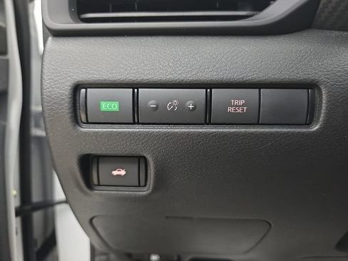 Used 2025 Nissan Sentra S FWD image 38