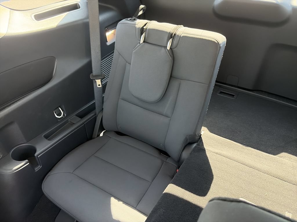New 2026 Ford Explorer Active RWD image 30