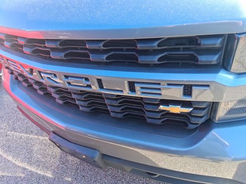 Used 2020 Chevrolet Silverado 1500 Custom w/ Custom Value Package AWD/4WD image 15