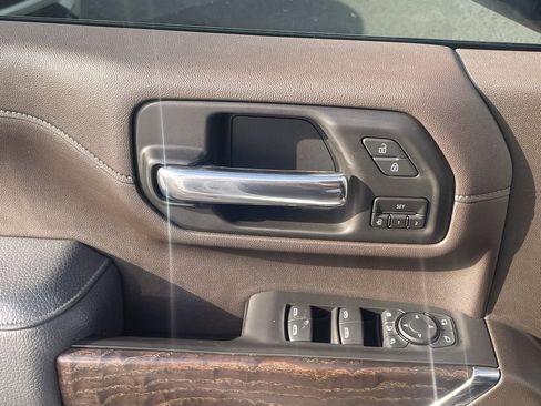 Used 2021 GMC Sierra 2500 Denali w/ Denali Ultimate Package image 17