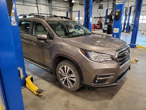 Used 2021 Subaru Ascent Limited w/ Technology Package AWD/4WD image 1