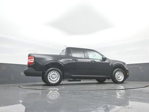 New 2026 Ford Maverick XL image 37