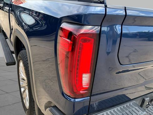 Used 2022 GMC Sierra 1500 Denali w/ Technology Package AWD/4WD image 28