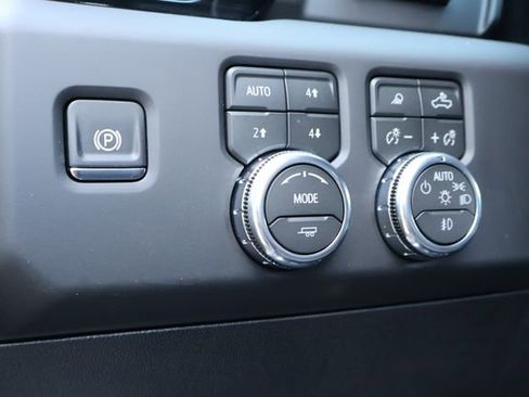 New 2026 GMC Sierra 2500 AT4 w/ AT4 Premium Plus Package image 24