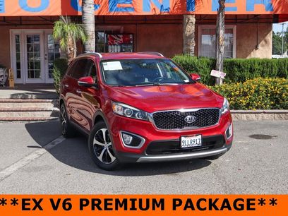 Used 2017 Kia Sorento EX w/ EX V6 Premium Package