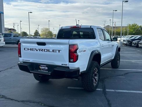 New 2026 Chevrolet Colorado ZR2 w/ Technology Package AWD/4WD image 25