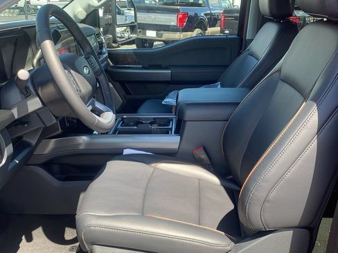 New 2027 Ford F250 Lariat w/ Black Appearance Package AWD/4WD image 16