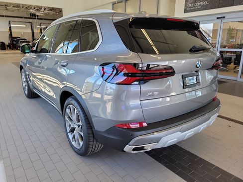 New 2026 BMW X5 xDrive40i AWD/4WD image 5