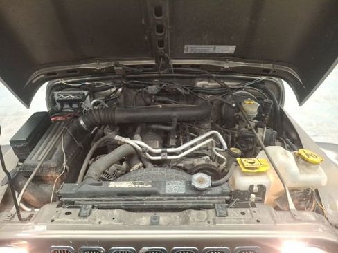 Used 2003 Jeep Wrangler Sahara AWD/4WD image 22