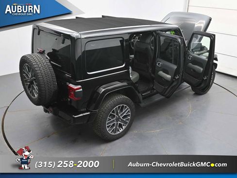 Used 2024 Jeep Wrangler High Altitude AWD/4WD image 40