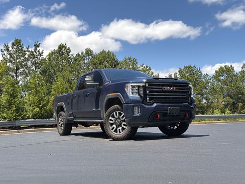 Used 2022 GMC Sierra 2500 AT4 w/ AT4 Premium Plus Package AWD/4WD image 13