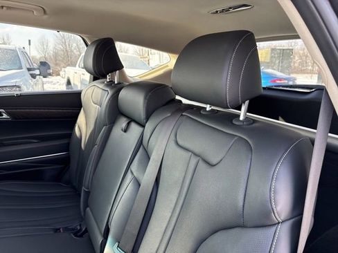 Used 2024 Genesis GV80 2.5T image 22