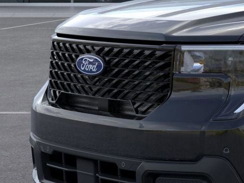 New 2026 Ford Maverick Lariat w/ Black Appearance Package image 19