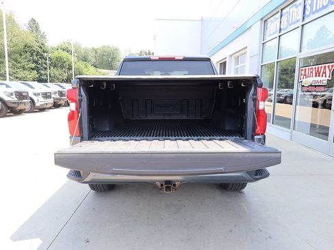 Used 2021 Chevrolet Silverado 1500 Custom AWD/4WD image 27